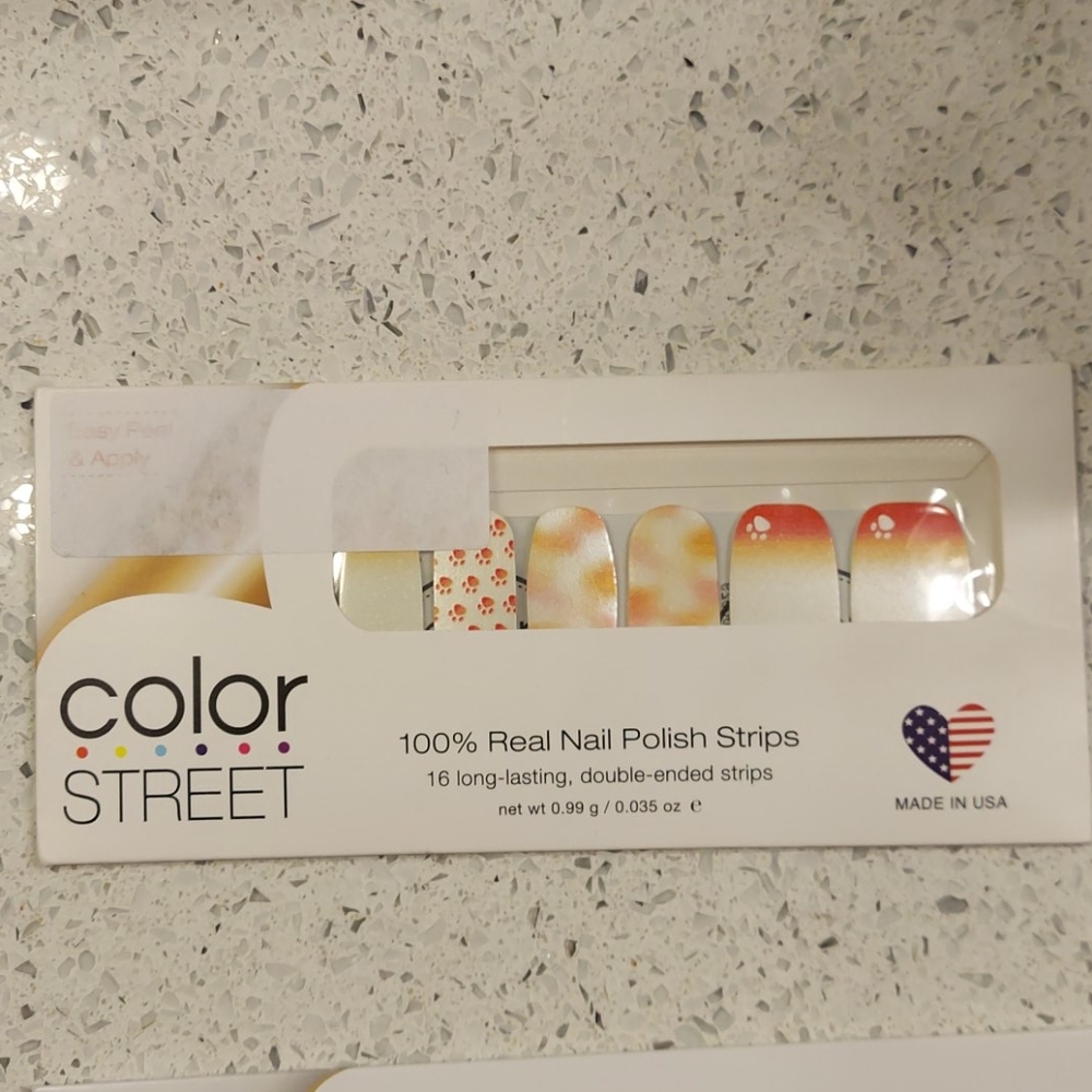 PAWS for the cause Color Street nails, retired - Picture 4 of 6